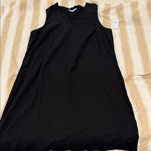 Black Ruffled V-Neck Top